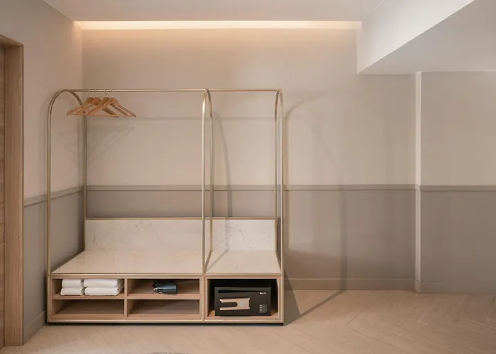 Hotel Glow Sukhumvit 71 4*